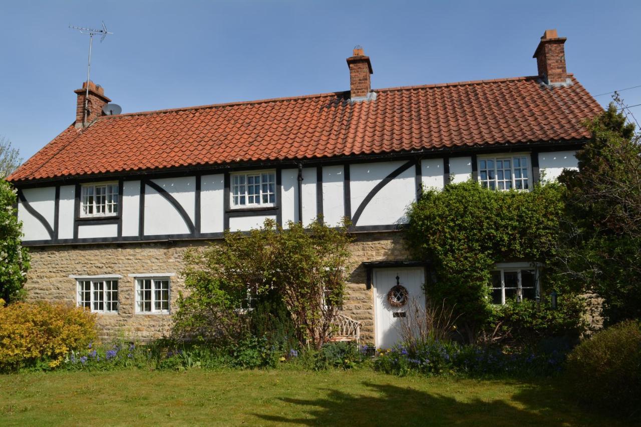 Bohemianbreezebreaks Bed and Breakfast Thornton Dale Exteriör bild