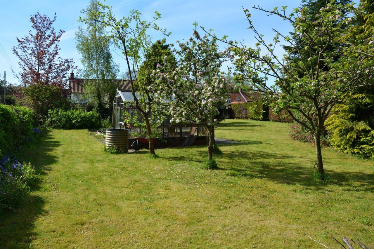 Bohemianbreezebreaks Bed and Breakfast Thornton Dale Exteriör bild