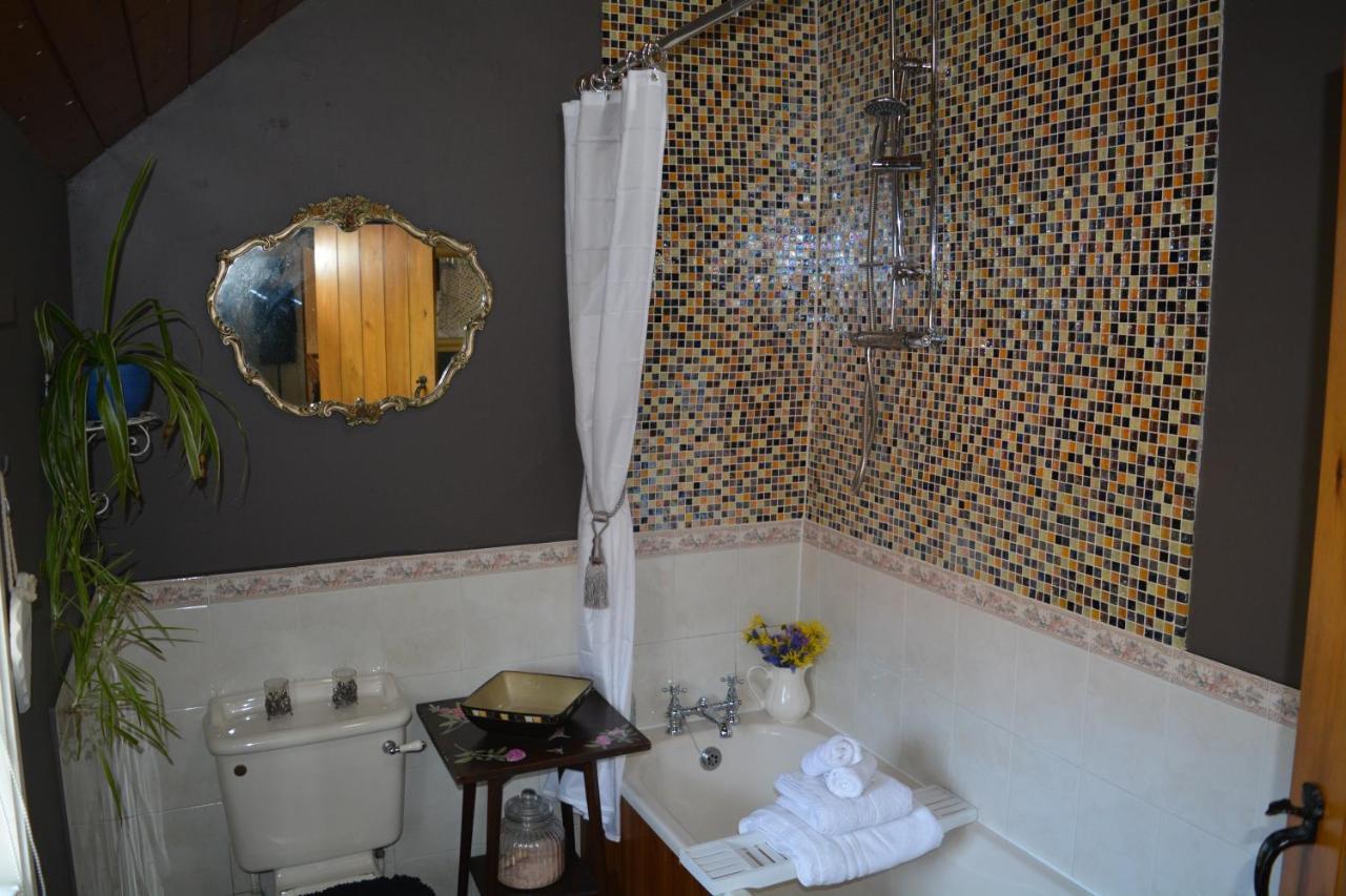 Bohemianbreezebreaks Bed and Breakfast Thornton Dale Exteriör bild